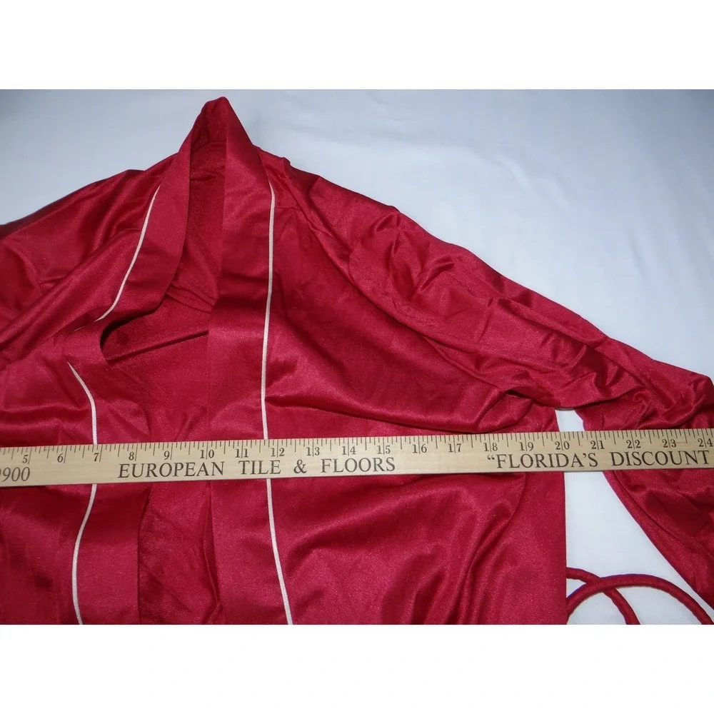 vassarette vintage red